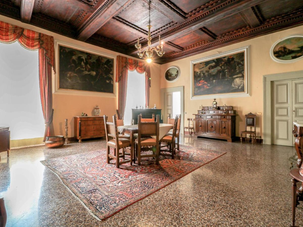 לוקה Apartment Palazzo Cittadella By Interhome מראה חיצוני תמונה